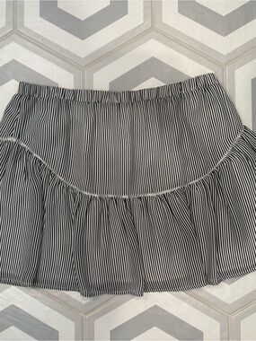 Banana Republic Black & White Striped Midi Skirt